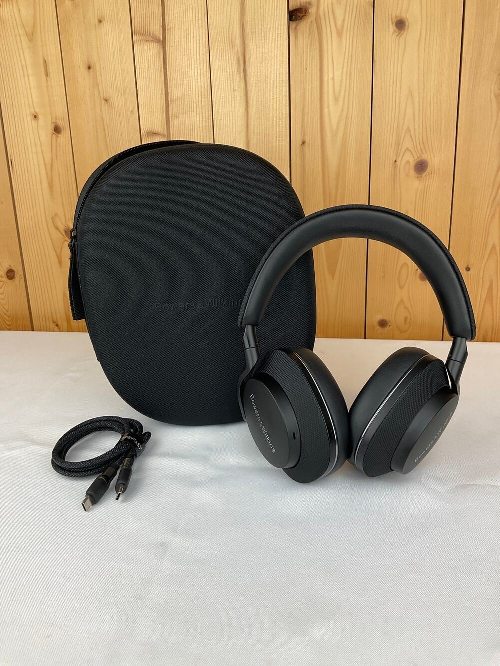 Bowers & Wilkins PX7 S2 with Case Wireless Bluetooth Headphones - Black